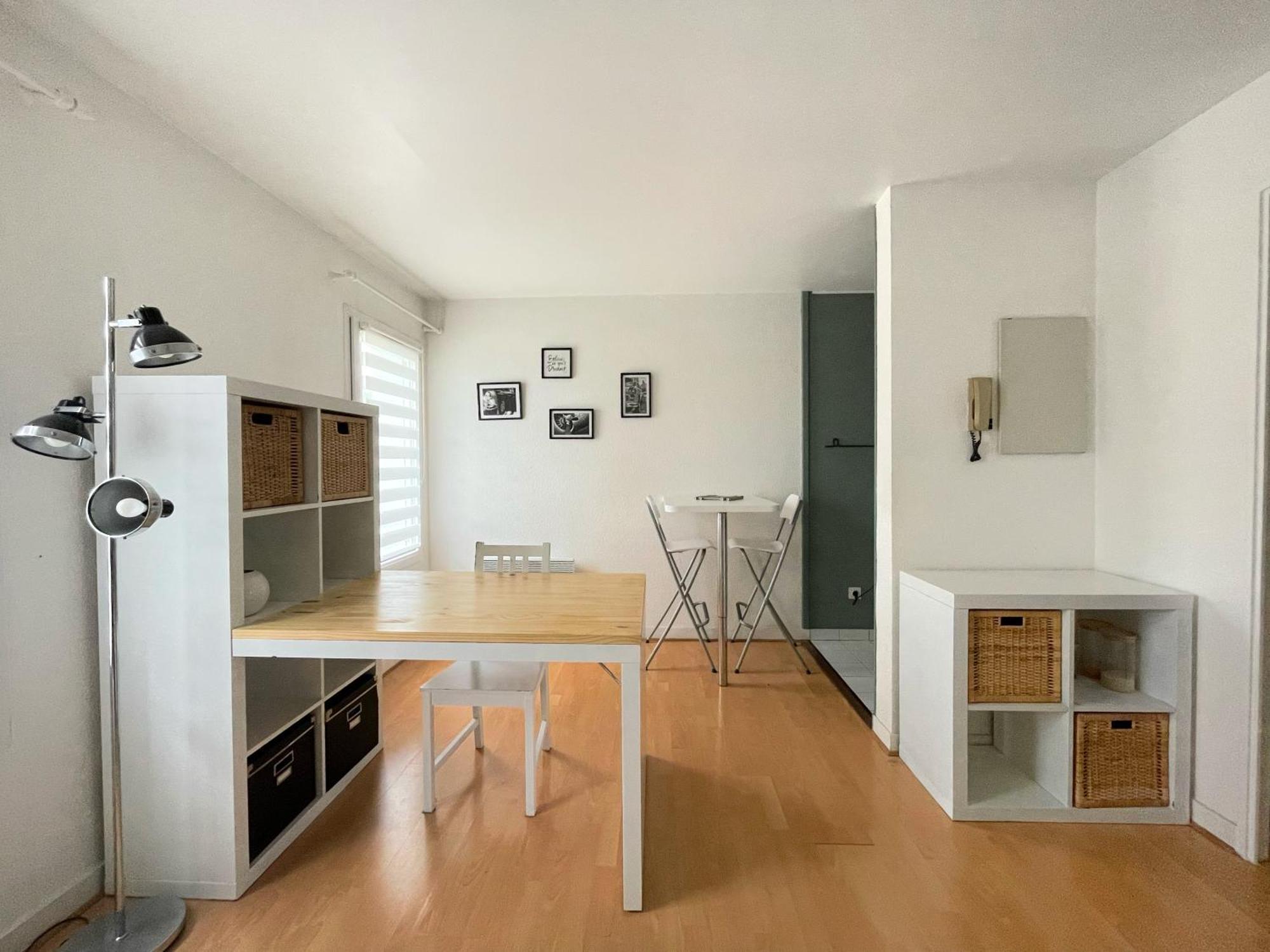 T1 Cosy - 5Min Du Port - Parking - Linge Inclus Lejlighed Vannes Eksteriør billede