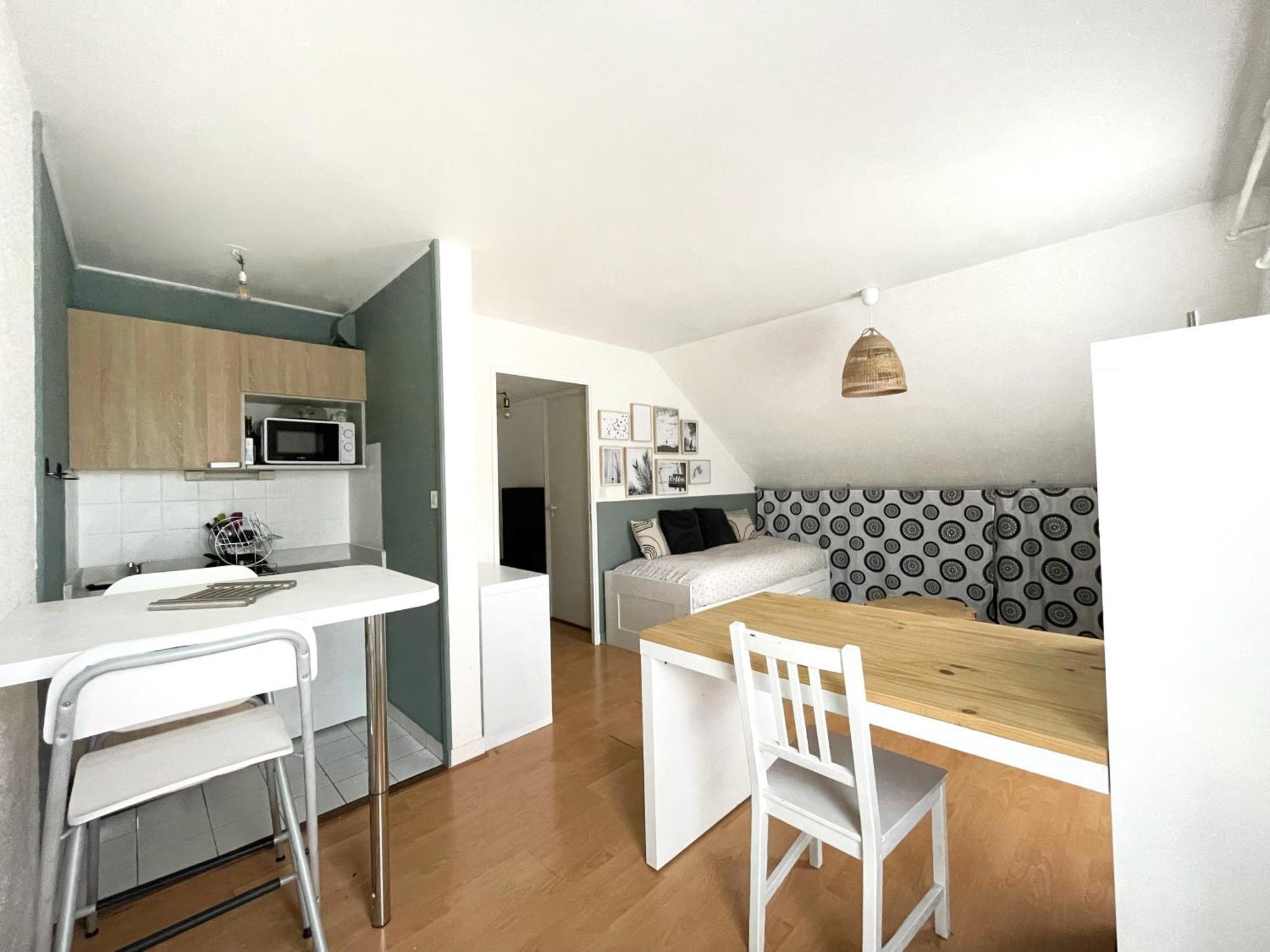 T1 Cosy - 5Min Du Port - Parking - Linge Inclus Lejlighed Vannes Eksteriør billede